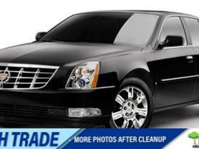 Used 2009 Cadillac DTS w/ Trunk Convenience Package