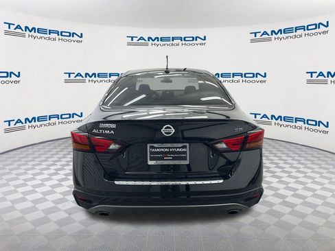 Used 2022 Nissan Altima 2.5 SR FWD image 4