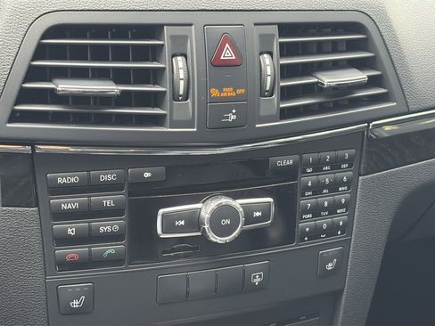 Used 2013 Mercedes-Benz E 350 Coupe image 24