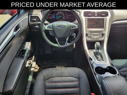 Used 2016 Ford Fusion SE FWD image 8