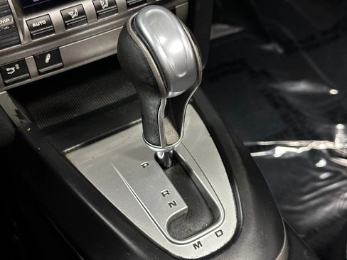 Used 2006 Porsche 911 Carrera 4 image 40