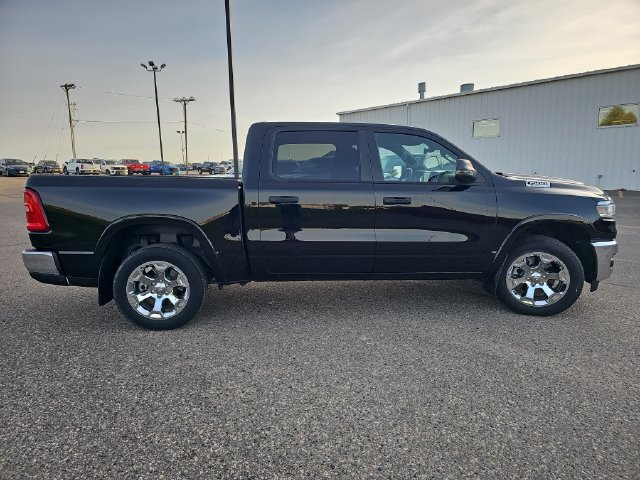 Used 2025 RAM 1500 Big Horn AWD/4WD image 6