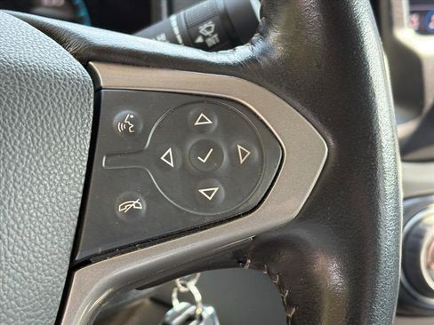 Used 2022 Chevrolet Colorado Z71 image 14