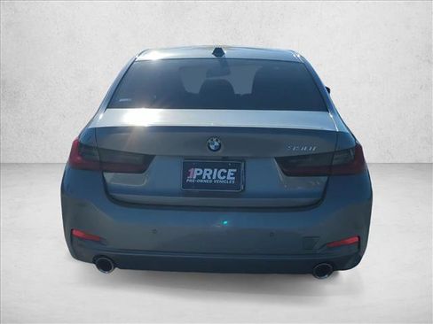 Used 2026 BMW 330i Sedan w/ Premium Package RWD image 7
