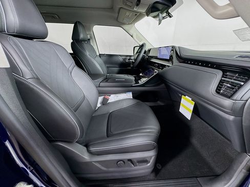 New 2026 INFINITI QX80 Luxe w/ Cargo Package image 38