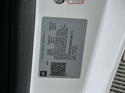 Used 2022 Chevrolet Camaro LT image 12