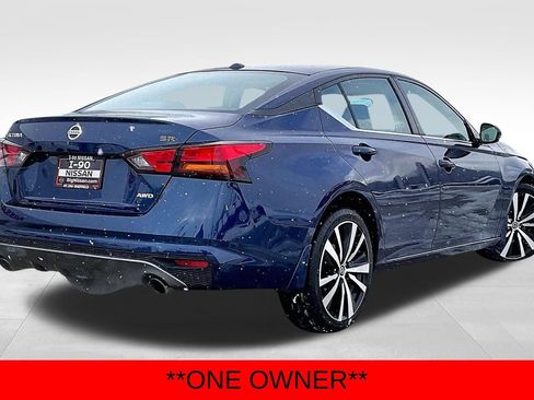Used 2019 Nissan Altima 2.5 SR w/ SR Premium Package image 4