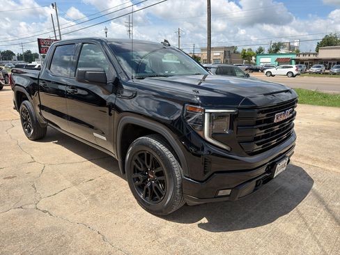 Used 2023 GMC Sierra 1500 Elevation AWD/4WD image 7