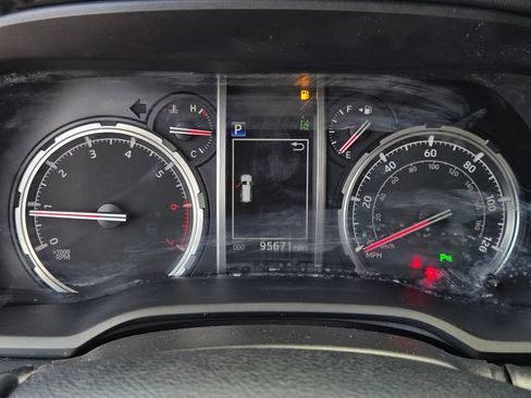Used 2023 Toyota 4Runner Limited RWD image 27