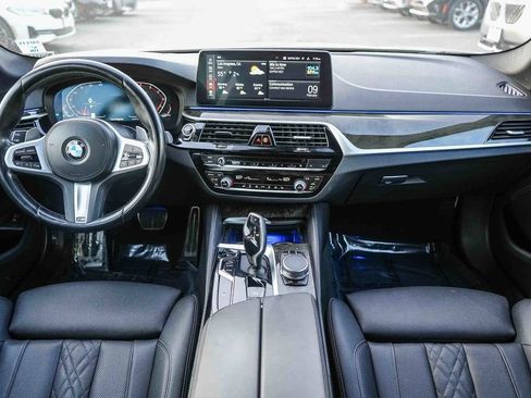 Used 2023 BMW 530i w/ M Sport Package image 12
