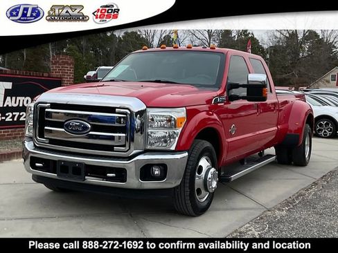 Used 2015 Ford F350 Lariat w/ Chrome Package image 4