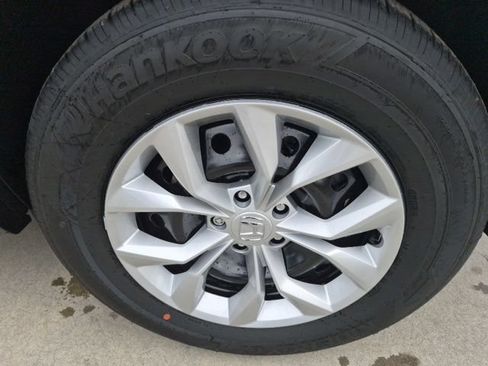 New 2026 Honda CR-V LX image 5