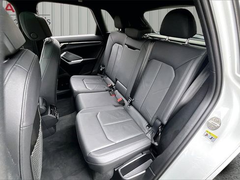 Used 2025 Audi Q3 2.0T Premium Plus w/ Premium Plus Package image 22