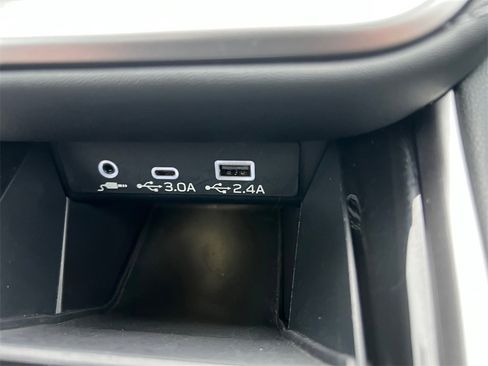 Certified 2024 Subaru Outback Limited image 23