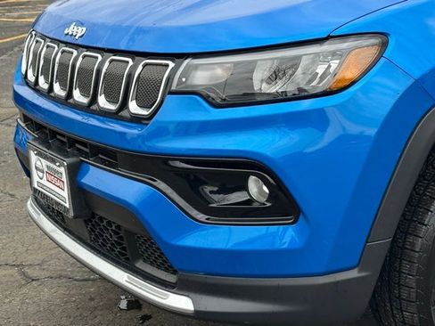 Used 2022 Jeep Compass Limited image 8