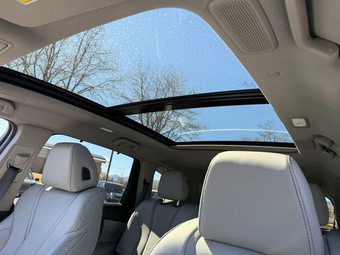 Certified 2026 Acura MDX w/ Technology Package image 27