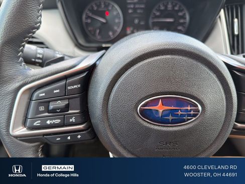 Used 2025 Subaru Outback Premium w/ Popular Package #1A image 17