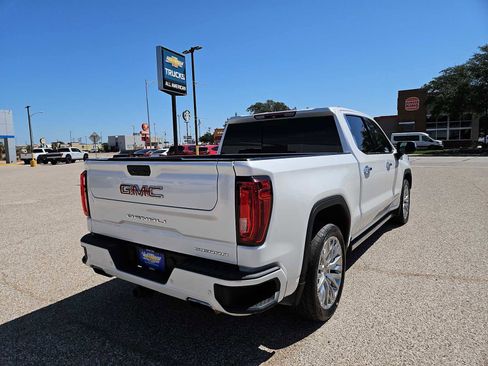 Used 2019 GMC Sierra 1500 Denali w/ Denali Ultimate Package AWD/4WD image 8