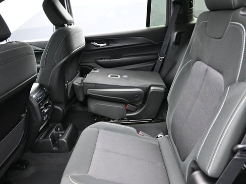 New 2025 Jeep Grand Cherokee L Laredo w/ Luxury Tech Group I image 15