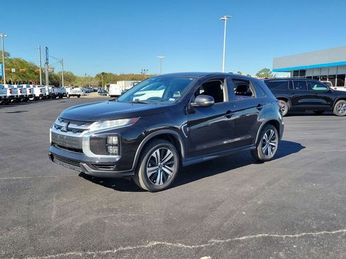 Used 2020 Mitsubishi Outlander Sport SE image 12