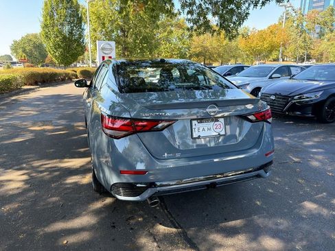 New 2025 Nissan Sentra SR image 5