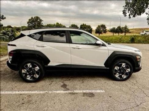 New 2025 Hyundai Santa Fe Calligraphy image 8