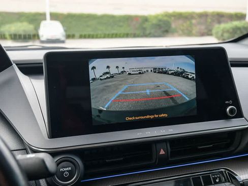 Used 2024 Toyota Prius XLE AWD/4WD image 24