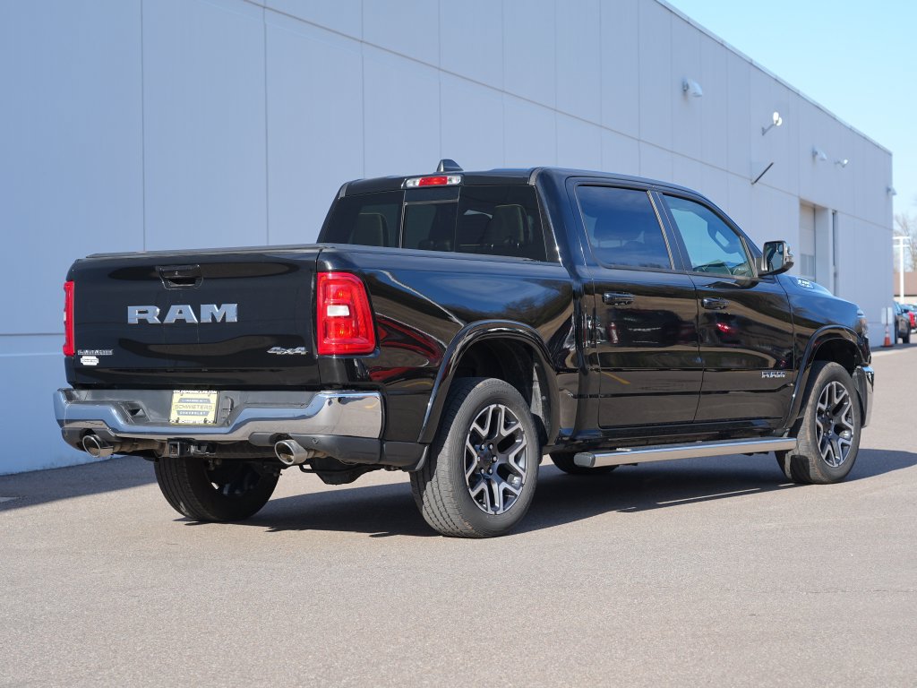 Used 2025 RAM 1500 Laramie AWD/4WD image 4