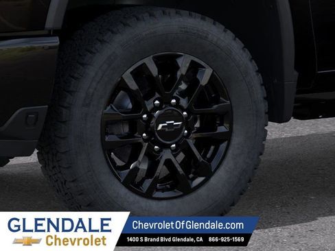 New 2026 Chevrolet Silverado 2500 LTZ w/ LTZ Plus Package AWD/4WD image 9