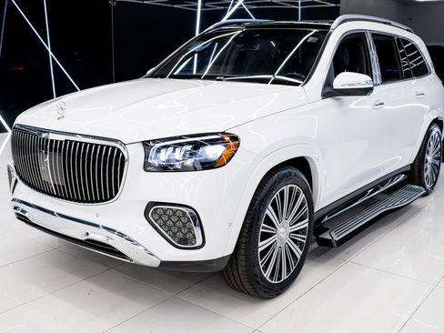 Used 2026 Mercedes-Benz Maybach GLS 600 4MATIC image 8