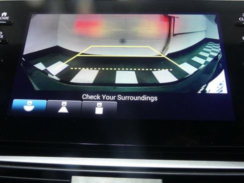 Used 2022 Honda Accord Sport image 13