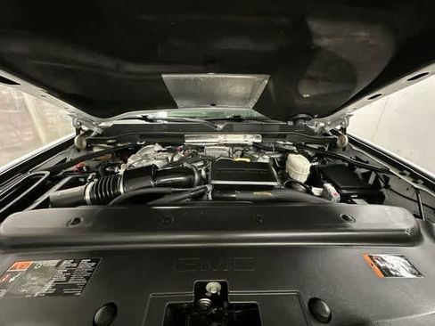 Used 2019 GMC Sierra 3500 Denali w/ Duramax Plus Package AWD/4WD image 26