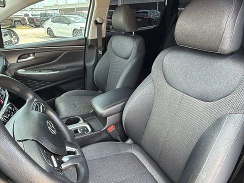 Used 2020 Hyundai Santa Fe SE image 14