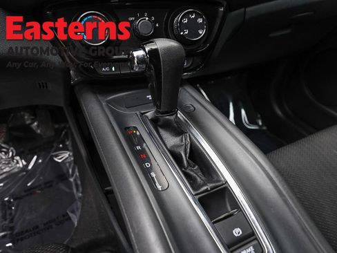 Used 2016 Honda HR-V LX image 12