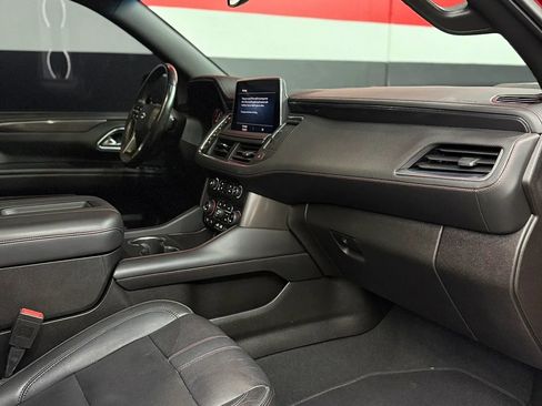 Used 2021 Chevrolet Tahoe RST w/ Luxury Package AWD/4WD image 12
