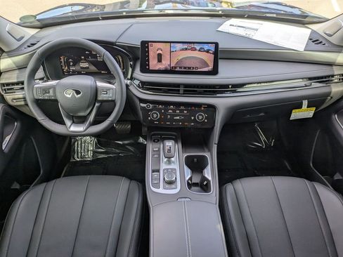 New 2026 INFINITI QX60 Luxe image 17
