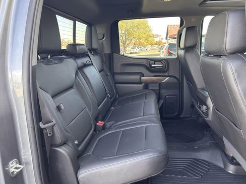 Used 2022 Chevrolet Silverado 1500 LT Trail Boss w/ LT Trail Boss Premium Package image 17