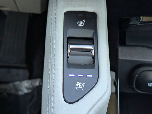 New 2025 Kia Telluride EX image 32