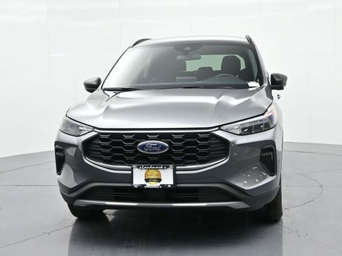 Used 2025 Ford Escape ST-Line image 3