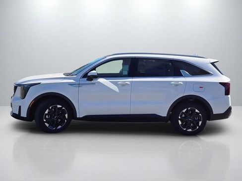 New 2026 Kia Sorento S image 9