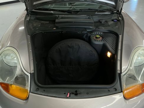 Used 2002 Porsche Boxster S image 11