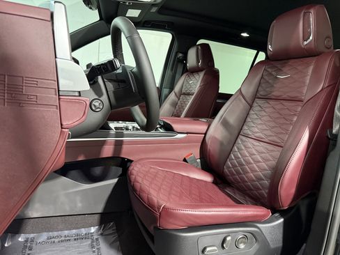 New 2026 Cadillac Escalade ESV Sport image 4