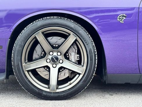 Used 2018 Dodge Challenger SRT Hellcat image 11
