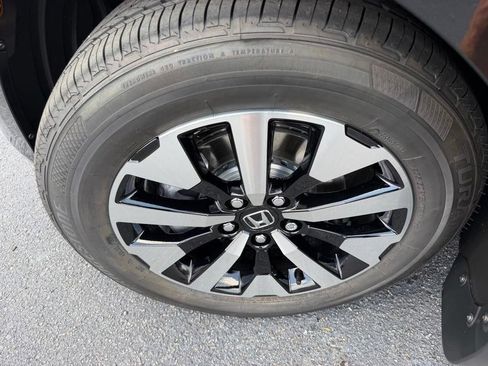 New 2026 Honda Odyssey EX-L image 28