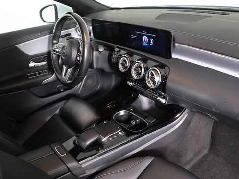 Used 2022 Mercedes-Benz CLA 250 4MATIC w/ Premium Package Lite image 27