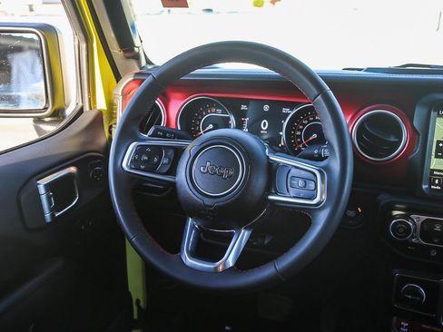 Certified 2023 Jeep Gladiator Rubicon w/ LED Lighting Group image 16