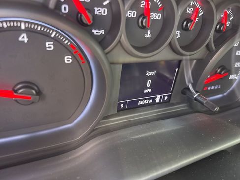 Used 2024 Chevrolet Silverado 1500 Custom image 23