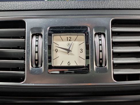 Used 2014 Mercedes-Benz E 350 4MATIC Coupe image 36