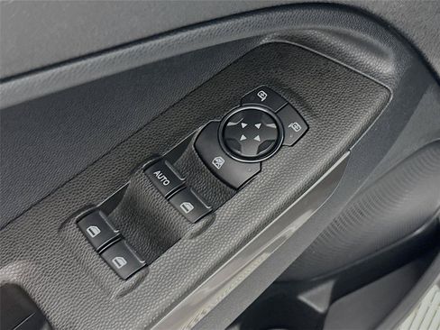 Used 2020 Ford EcoSport SE w/ SE Convenience Package FWD image 22