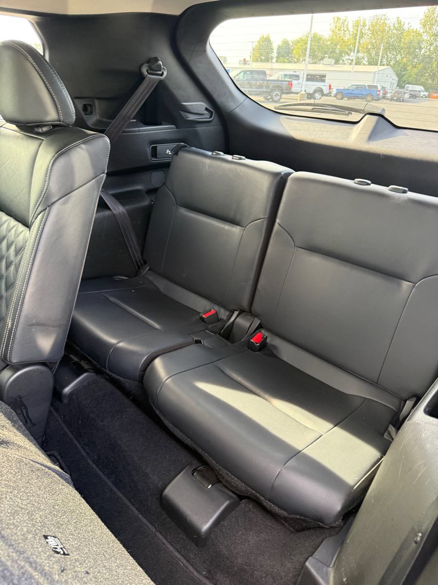Used 2024 Mitsubishi Outlander SEL AWD/4WD image 12